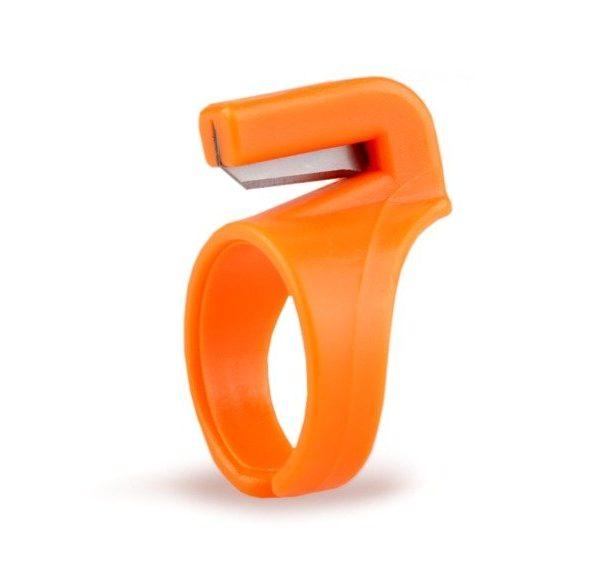 Naparstek z obcinaczem nitek